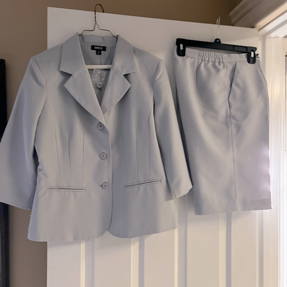 New without tags light grey shorts and jacket